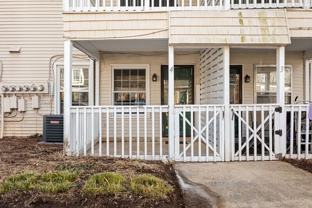 480 Burgoyne Rd #4 - Photo 1 of 1