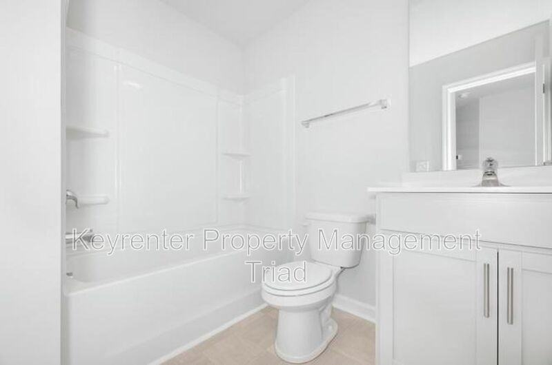 1122 Banworth Ct - Photo 4 of 39