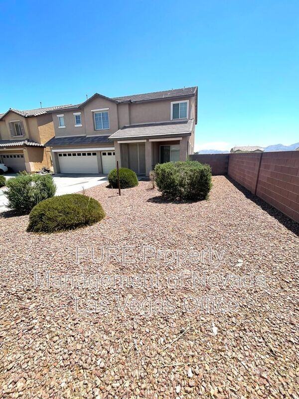 3904 Ropers Ranch St - Photo 3 of 50