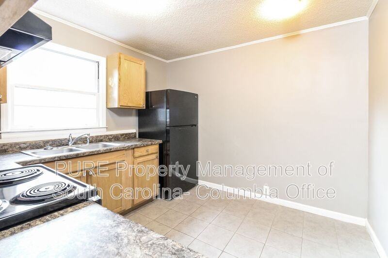 1510 Albemarle St - Photo 2 of 17