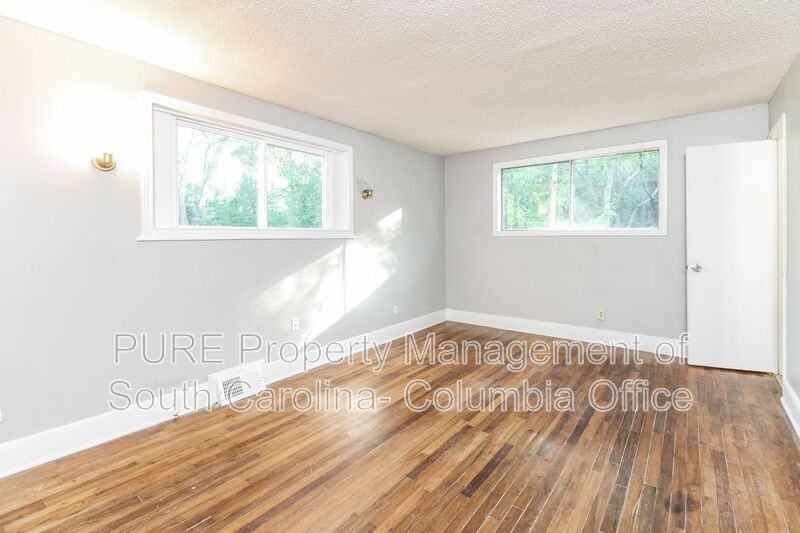 1510 Albemarle St - Photo 4 of 17