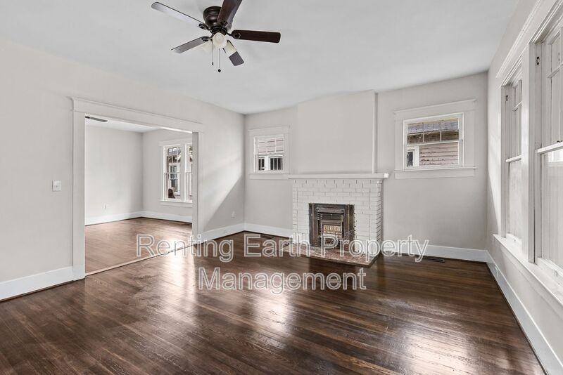 1233 Fulton Ave Sw - Photo 6 of 18