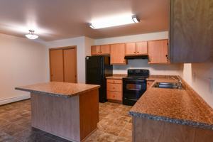 featured image of 940 Blue Stone Ln