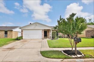 17602 Wolf Hollow Dr - Photo 1 of 1