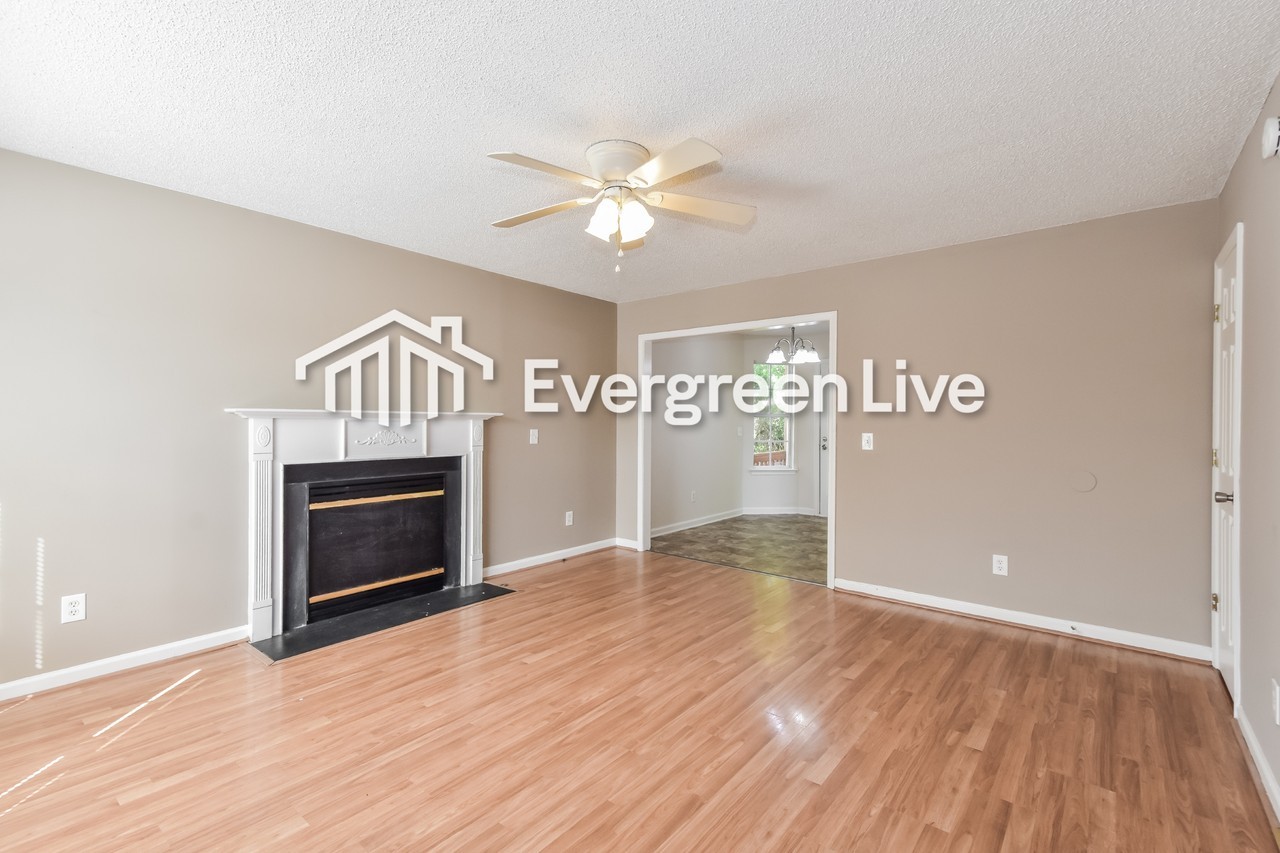 303 Village Walk - Photo 3 of 15