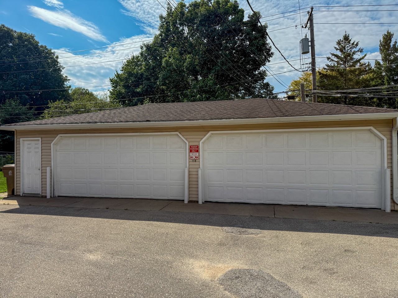 426 Rushmore Lane #2 - Photo 4 of 23