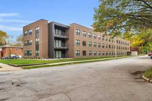 707 W Springfield Ave - Photo 1 of 1