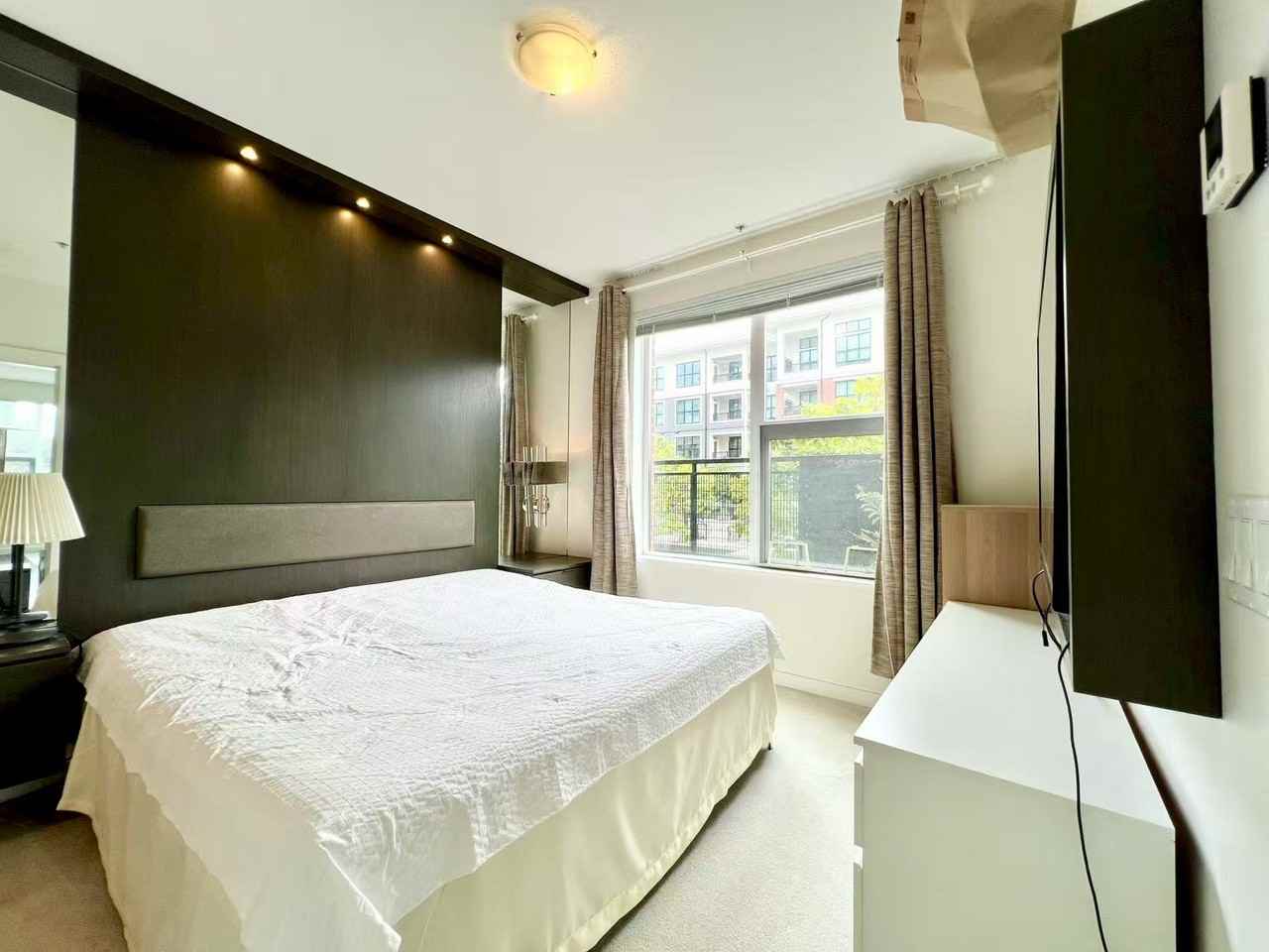 9399 Alexandra Road - Photo 3
