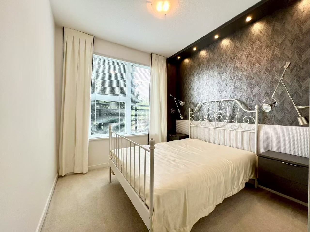 9399 Alexandra Road - Photo 7