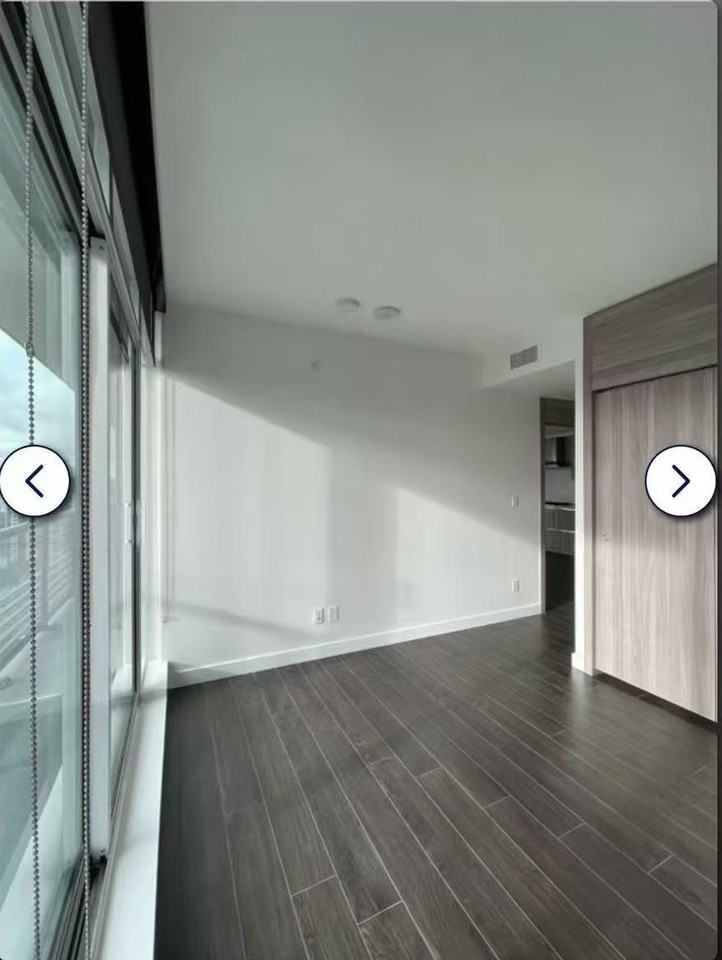 4720 Lougheed Highway #1811 - Photo 3 of 6