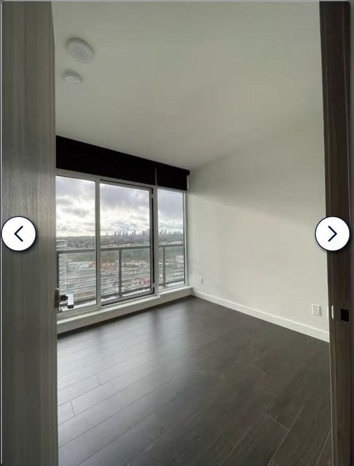 4720 Lougheed Highway #1811 - Photo 5 of 6
