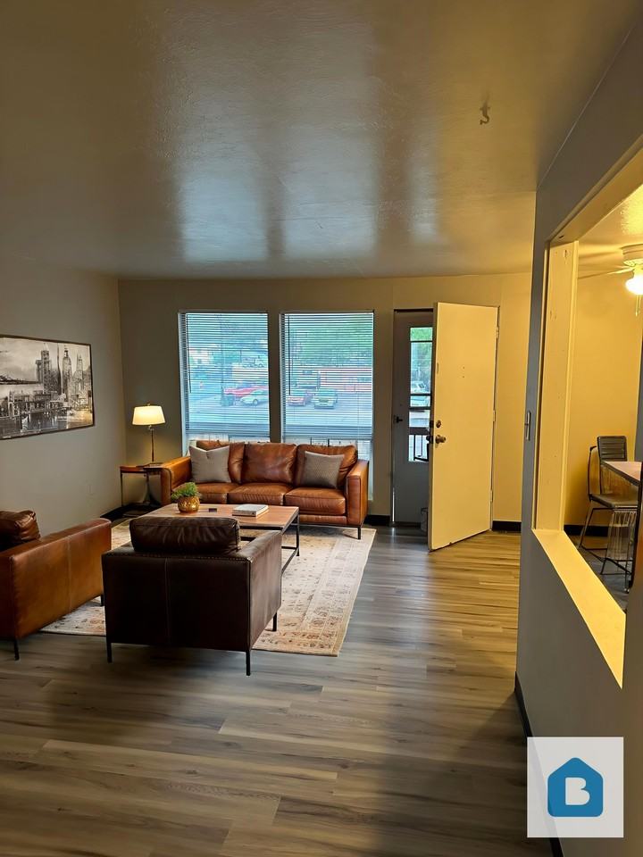 Boulder Manor - Photo 2 of 22