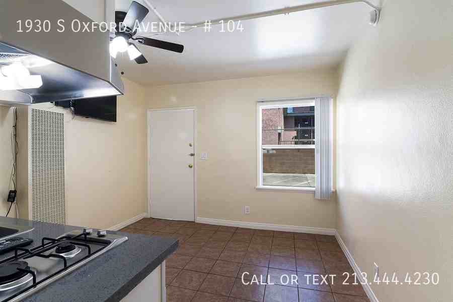 Oxford Suites - Photo 5 of 20