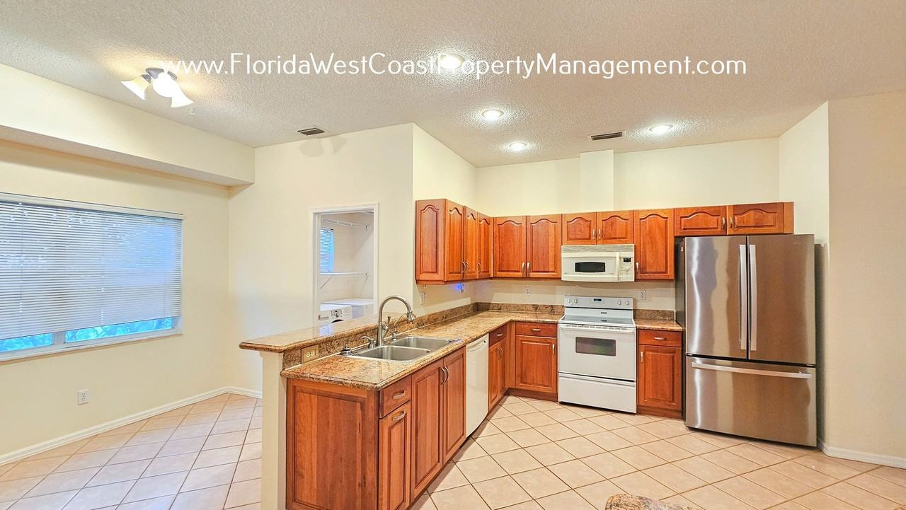 5624 Beaurivage Ave - Photo 3 of 19