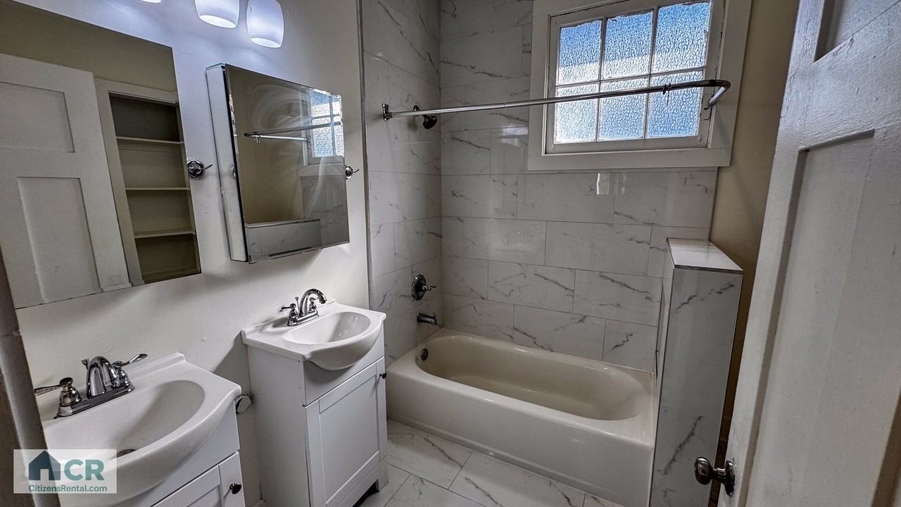 1531 1531 - 1533 Lowerline Street - 1533 Upper - Photo 6 of 16