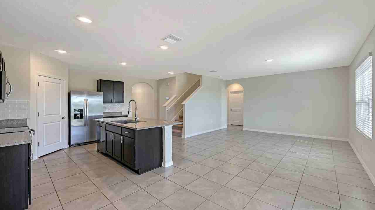 17326 Harvest Moon Way - Photo 7 of 35