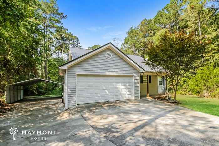 411 Pelican Cir - Photo 2 of 3