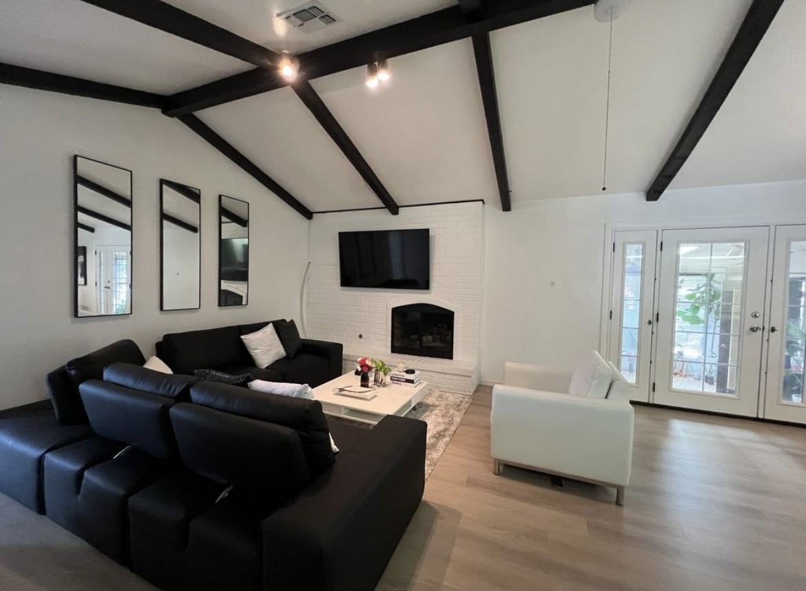 4422 Meredith Woods #NA - Photo 3 of 27