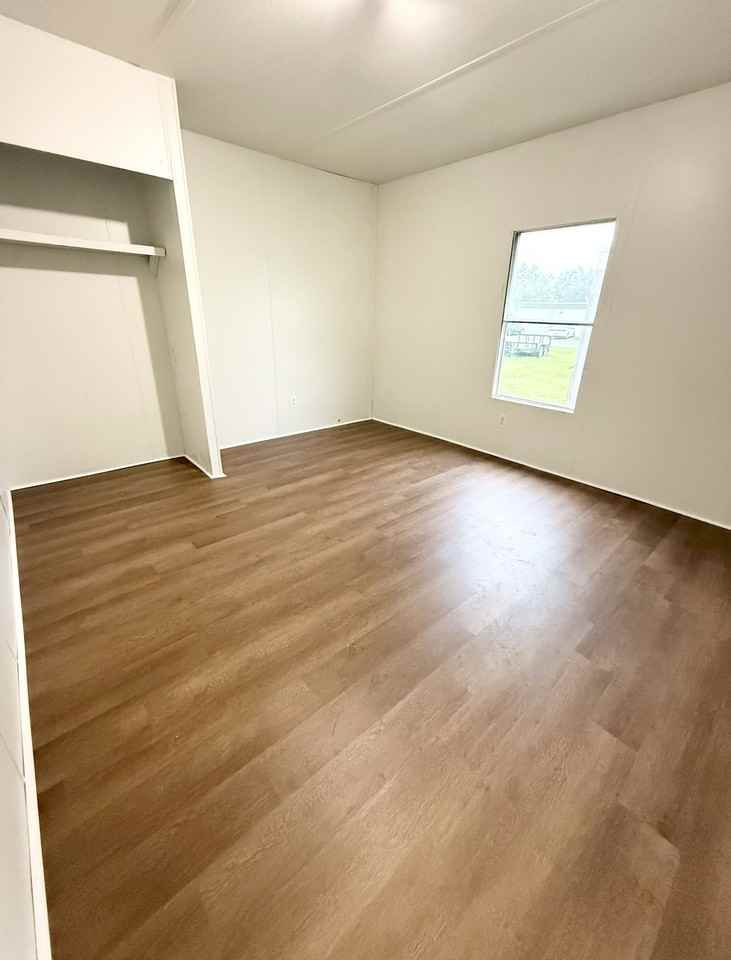 2081 Oakshire Rd #23 - Photo 3 of 7