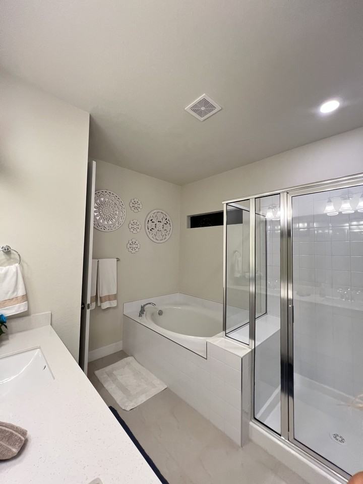 2384 Primrose Pl #NA - Photo 4 of 25