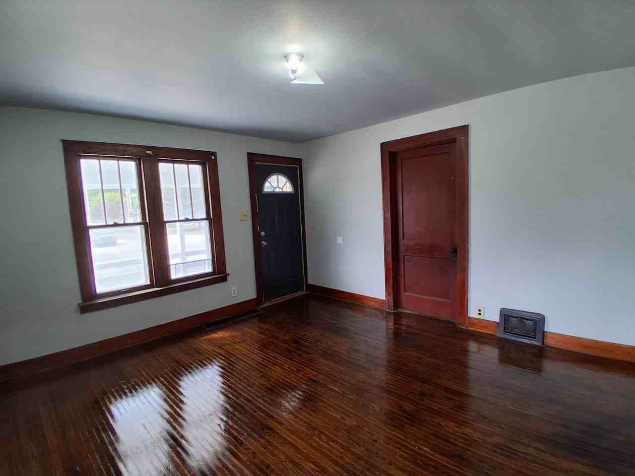 1143 N State St #NA - Photo 2 of 13