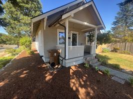 featured image of 3704 N Huson St #NA