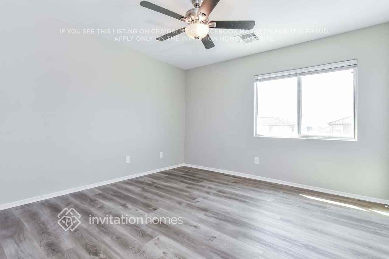 22229 W Devin Dr - Photo 6 of 14