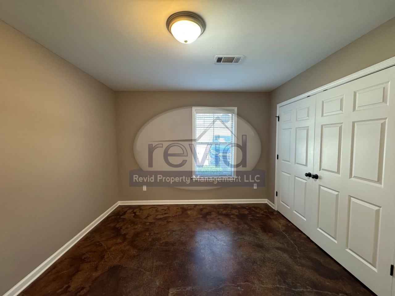 3570 Spottswood Ave #103 - Photo 4 of 27