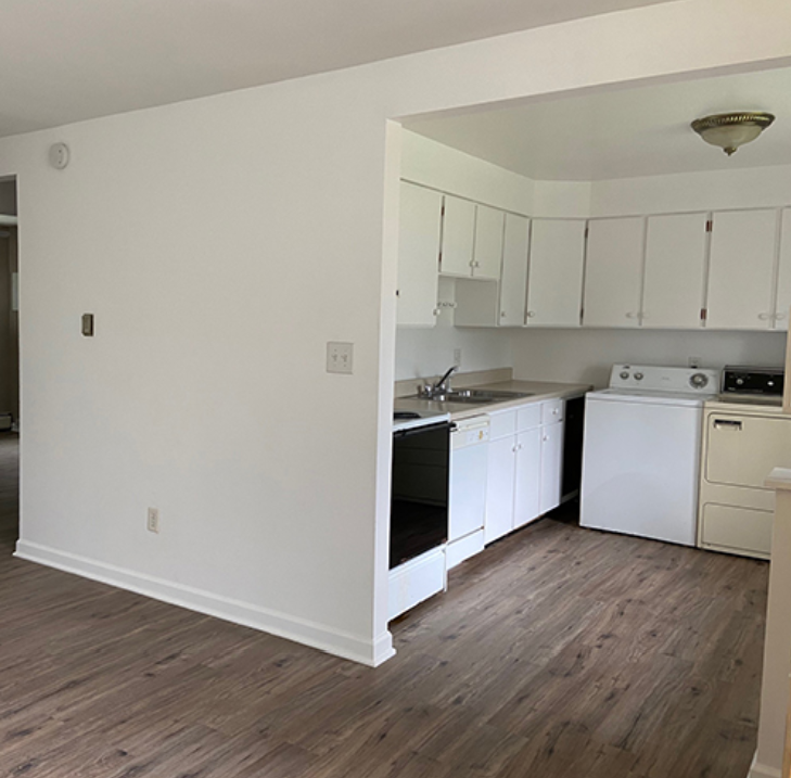 1716 Orchard - Photo 2 of 5