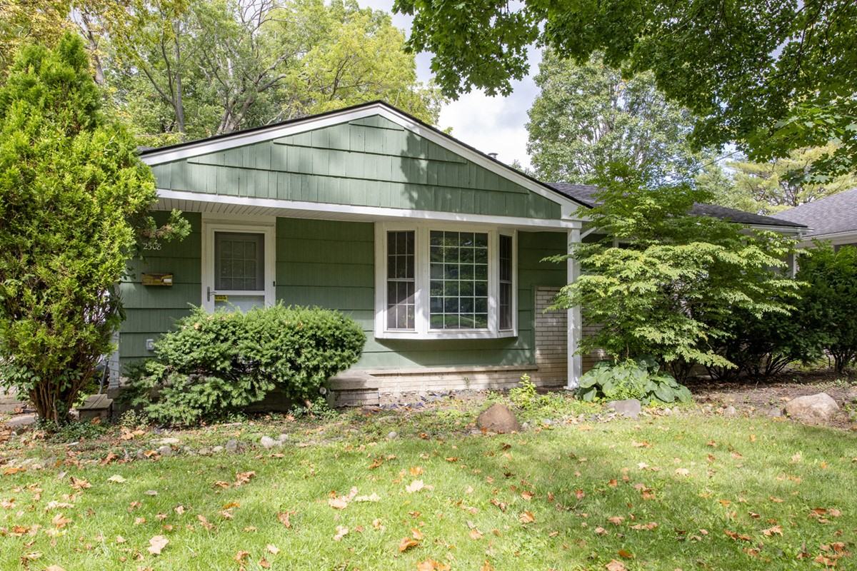 2308 Walter - Photo 2 of 3