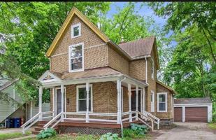 featured image of 1224 Prospect St