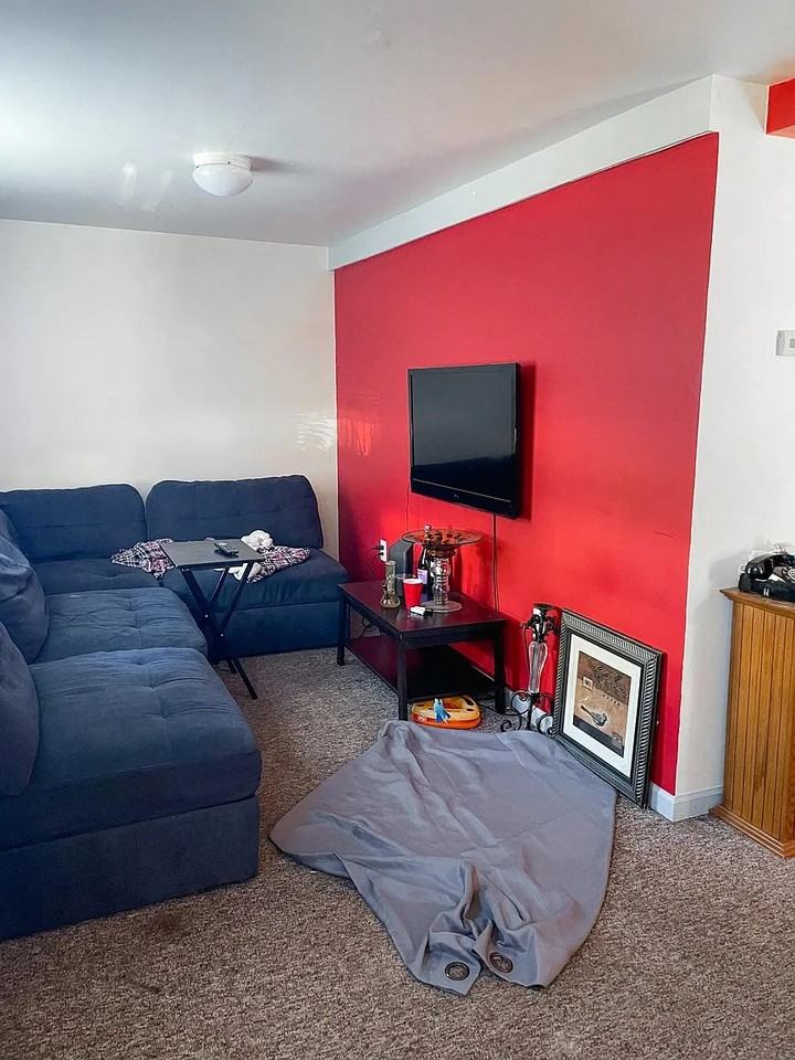 833 Brown St - Photo 3 of 8