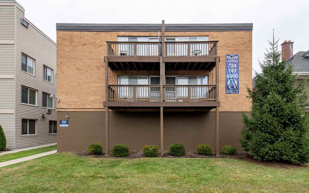 925 Church - Photo 2 of 6