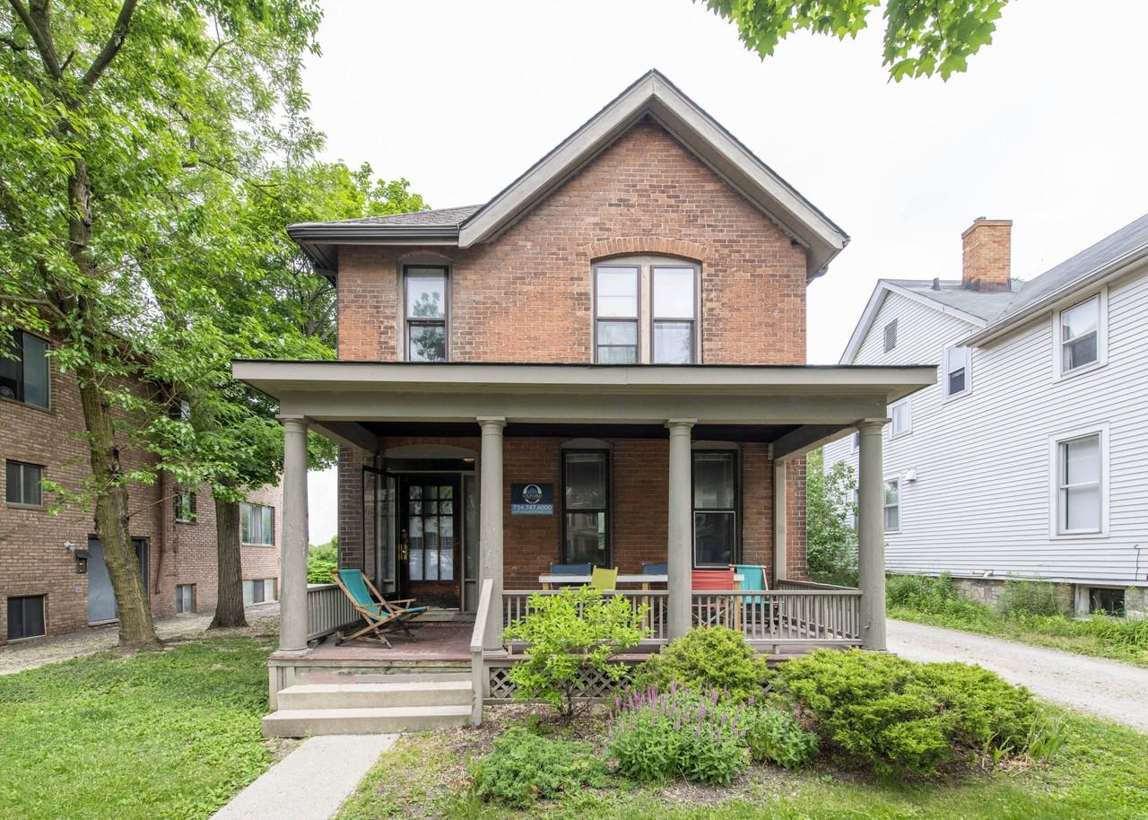 319 Catherine - Photo 2 of 13