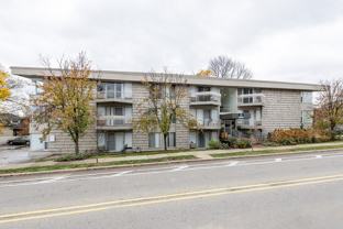 406 Packard - Photo 1 of 1