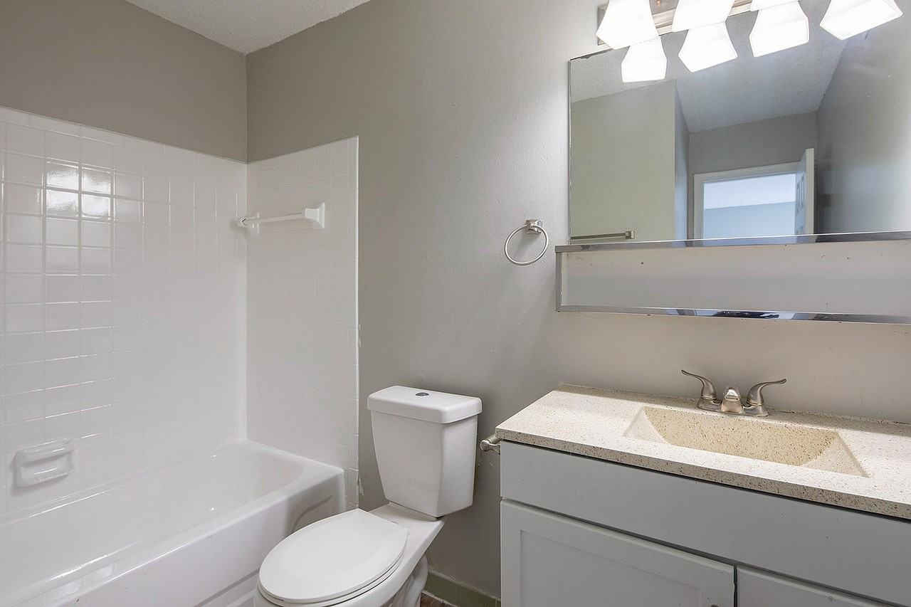 Clay Landings - Photo 5 of 11