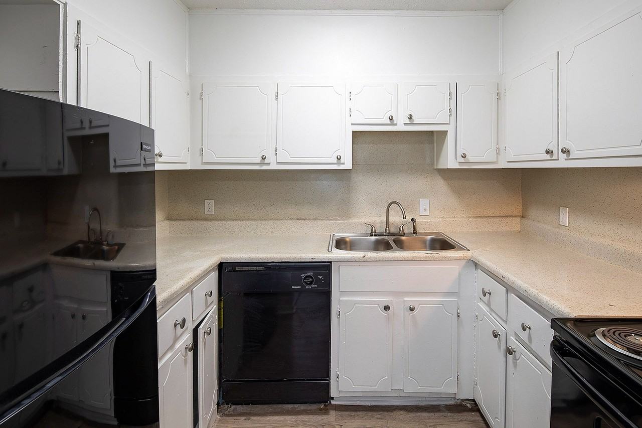 Clay Landings - Photo 6 of 11