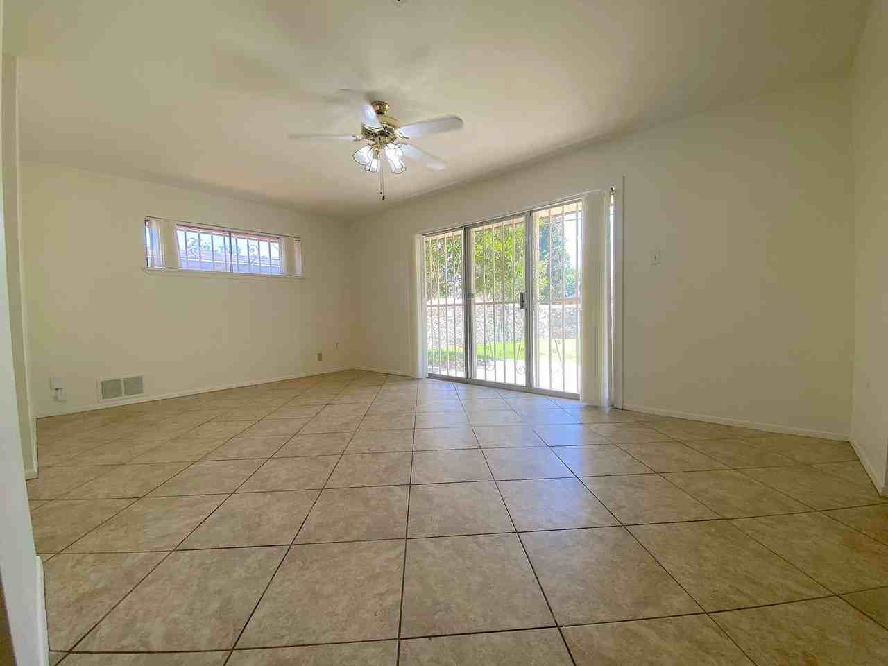 3408 Dornoch St - Photo 6 of 26