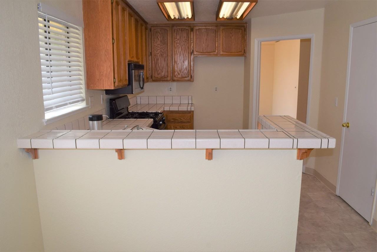 4712 Story Way - Photo 2 of 16