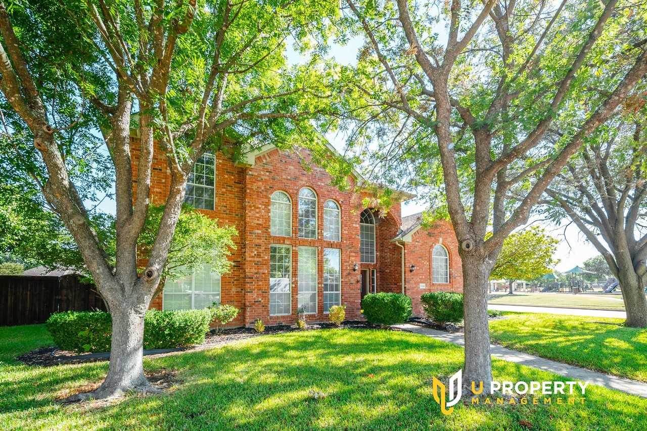 1204 Bel Air Drive - Photo 2 of 39