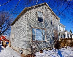 featured image of 729 Virginia St