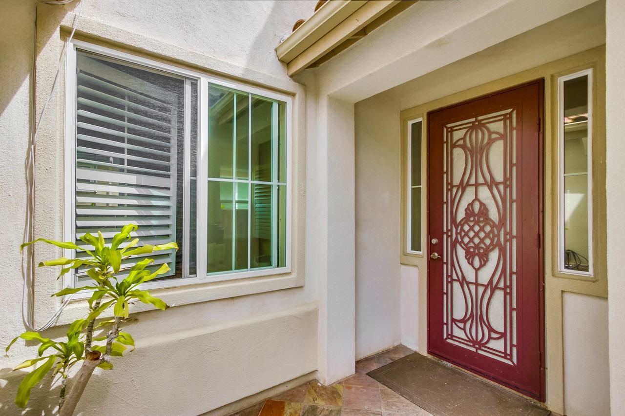 919 Bridgeport Court - Photo 4 of 24