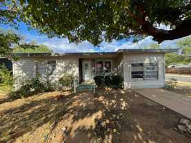 1734 Fannin St - Photo 1 of 1