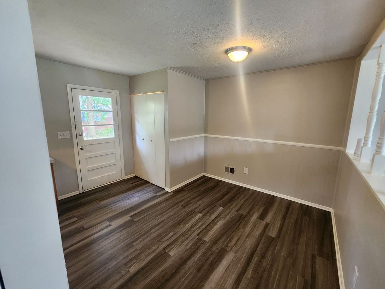 10210 Nola Dr - Photo 5 of 23