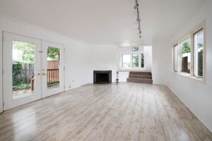 featured image of 1115 Agua Fria St #B