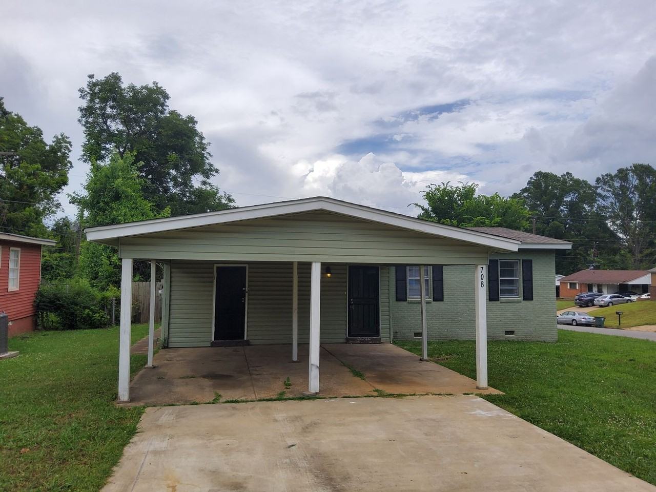 708 Mohawk Avenue - Photo 2 of 13