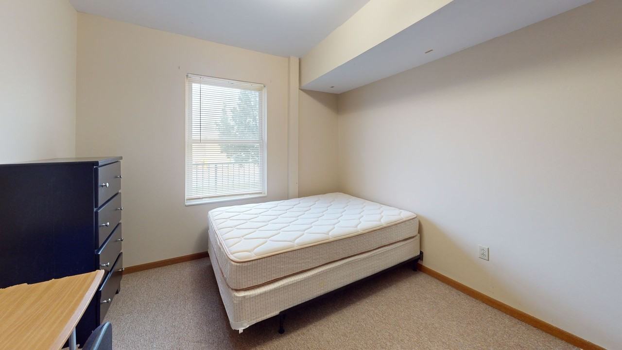 310 Cedar St - Photo 3 of 30