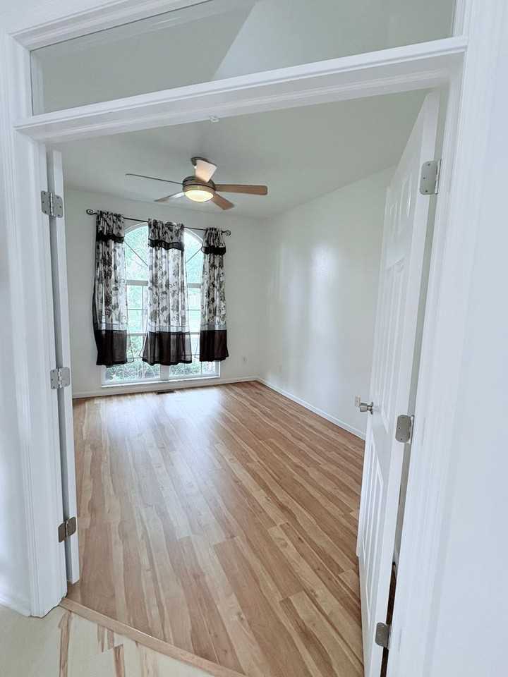 54 Runkle Drive - Photo 4 of 18