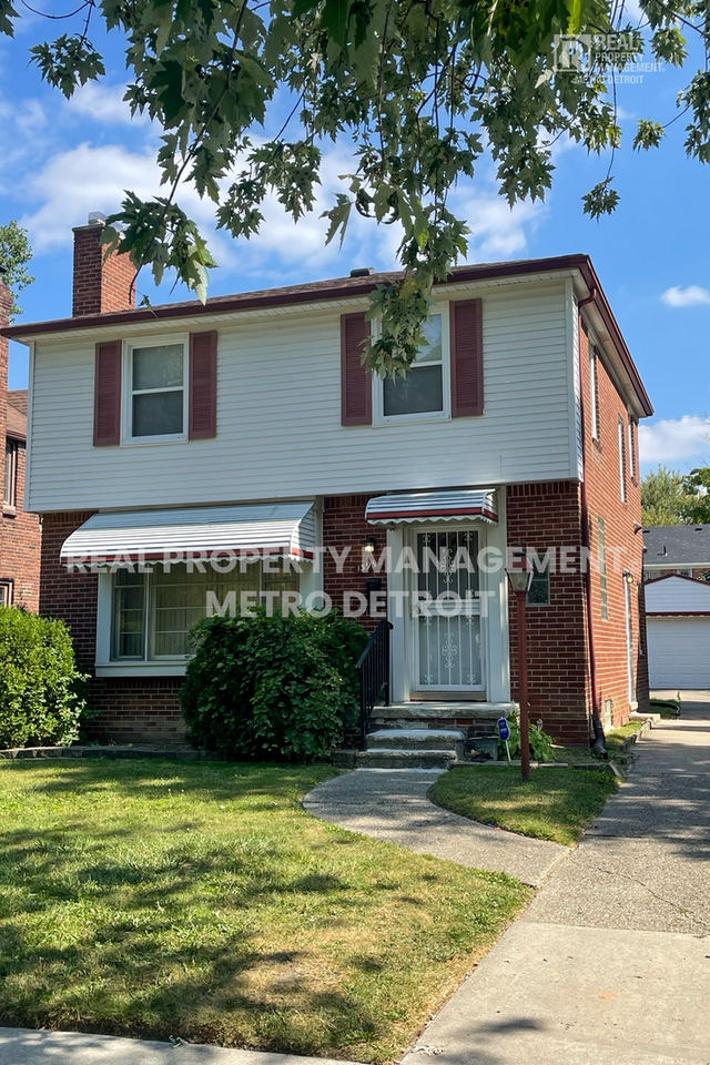 13992 Penrod St - Photo 2 of 25