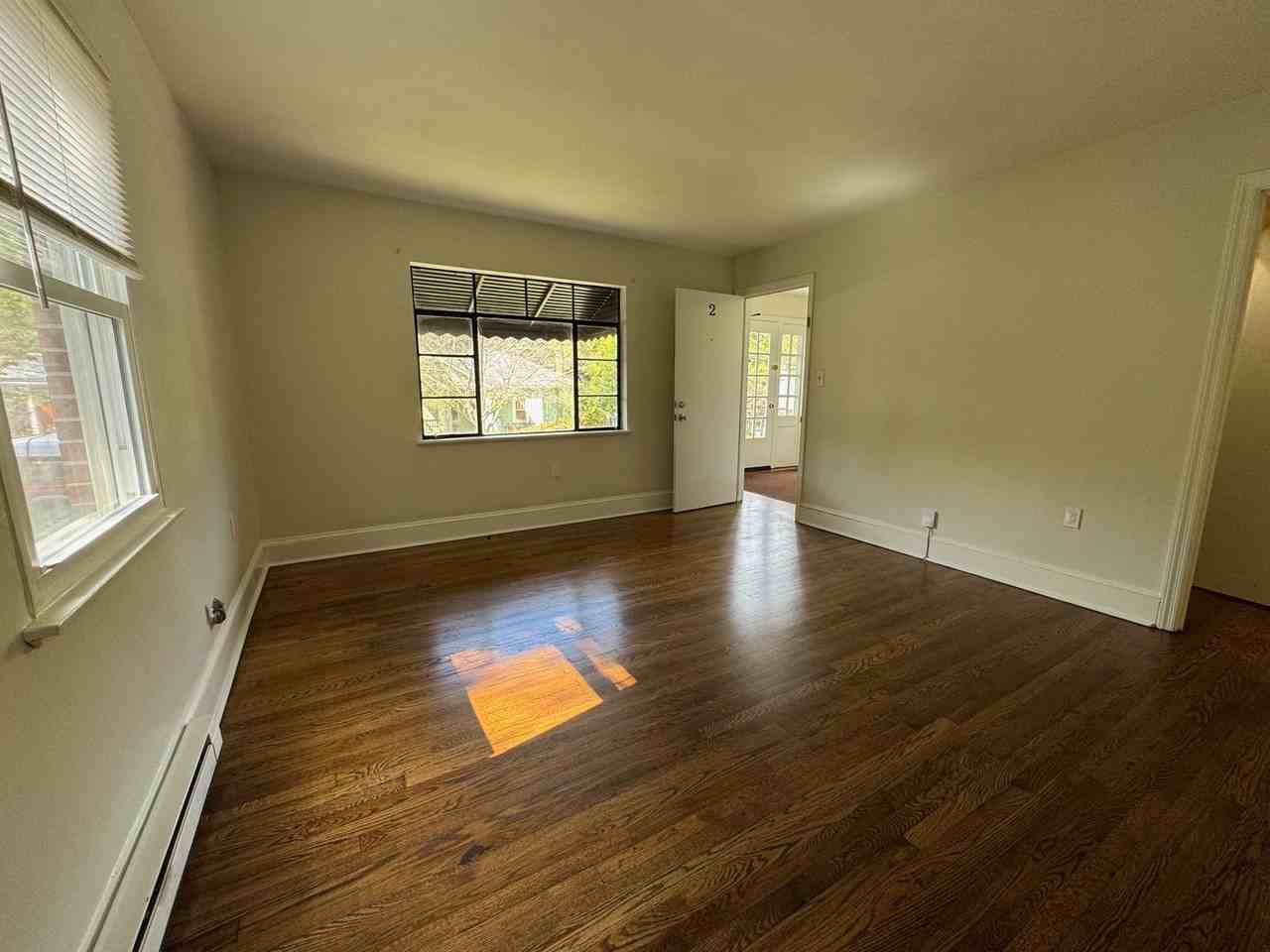 19 Murdock Ave - Photo 3 of 24